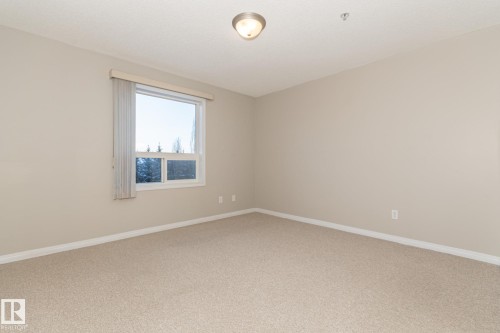 326 1520 Hammond Gate Gate, Edmonton, AB - Indoor Photo Showing Other Room