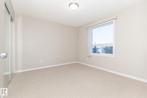 326 1520 Hammond Gate Gate, Edmonton, AB - Indoor Photo Showing Other Room