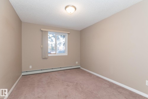 119 245 Edwards Drive, Edmonton, AB - Indoor Photo Showing Other Room