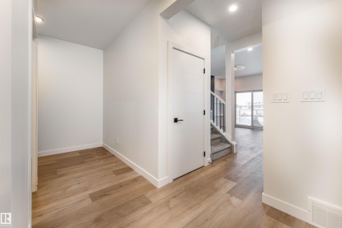 186 Elliot Wynd, Fort Saskatchewan, AB - Indoor Photo Showing Other Room