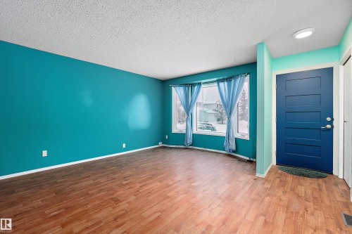 128 Warwick Crescent, Edmonton, AB - Indoor Photo Showing Other Room