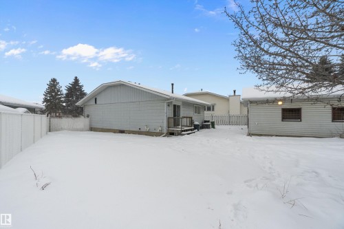 128 Warwick Crescent, Edmonton, AB - Outdoor