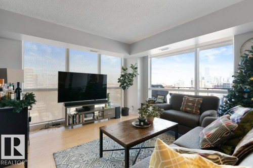 1104 10046 117 Street, Edmonton, AB - Indoor Photo Showing Living Room
