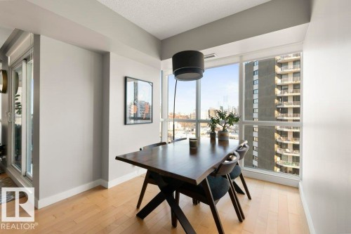 1104 10046 117 Street, Edmonton, AB - Indoor