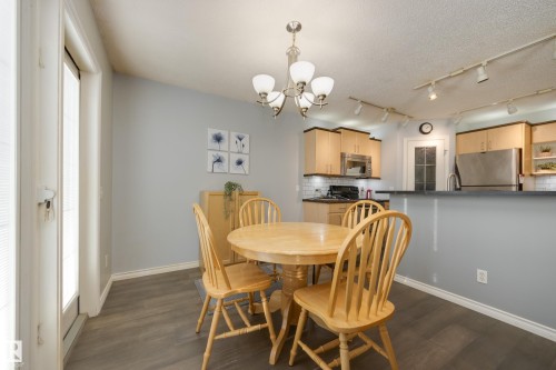 4403 151 Avenue, Edmonton, AB - Indoor Photo Showing Dining Room