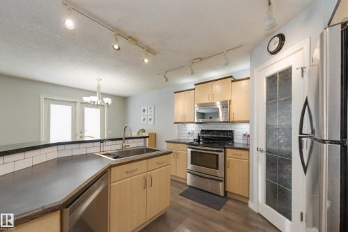 4403 151 Avenue, Edmonton, AB - Indoor Photo Showing Kitchen