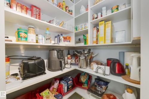 4403 151 Avenue, Edmonton, AB - Indoor Photo Showing Other Room