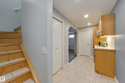 4403 151 Avenue, Edmonton, AB - Indoor