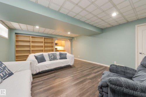 4403 151 Avenue, Edmonton, AB - Indoor