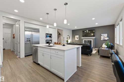 3925 Cherry Cove Cove, Edmonton, AB - Indoor Photo Showing Kitchen With Upgraded Kitchen