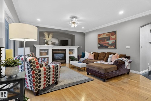 13608 160 Avenue, Edmonton, AB - Indoor Photo Showing Living Room With Fireplace