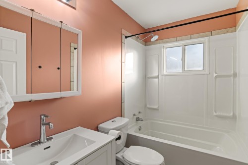 Full bathroom featuring vanity and  shower combination - 315 10 Street, Cold Lake, AB - Indoor Photo Showing Bathroom