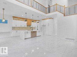 6131 CRAWFORD Drive  Edmonton, AB T6W 4L8