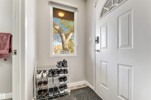 15304 121 Street, Edmonton, AB - Indoor Photo Showing Other Room