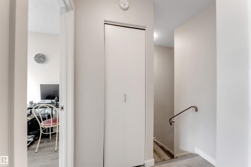 15304 121 Street, Edmonton, AB - Indoor Photo Showing Other Room