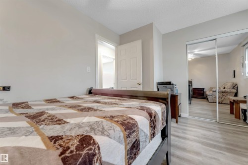 15304 121 Street, Edmonton, AB - Indoor Photo Showing Bedroom