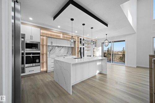 2020 Collip Crescent Sw, Edmonton, AB - Indoor Photo Showing Kitchen With Upgraded Kitchen