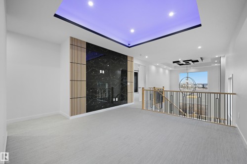 2020 Collip Crescent Sw, Edmonton, AB - Indoor Photo Showing Other Room