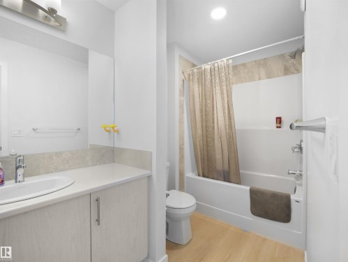 123 Stiles Link, Leduc, AB - Indoor Photo Showing Bathroom