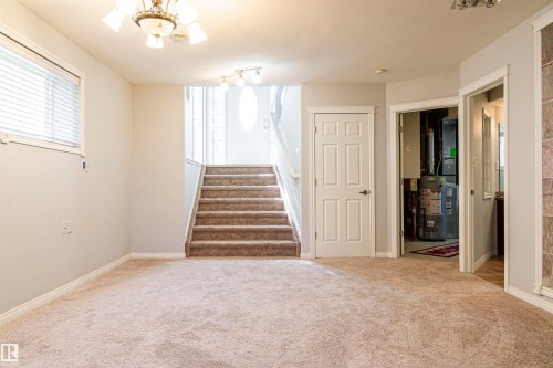 536 Leger Way, Edmonton, AB - Indoor Photo Showing Other Room