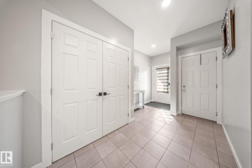 3445 Checknita Terrace, Edmonton, AB - Indoor Photo Showing Other Room