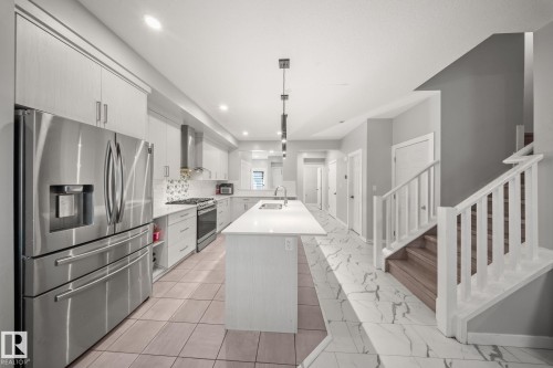 3445 Checknita Terrace, Edmonton, AB - Indoor Photo Showing Kitchen With Upgraded Kitchen