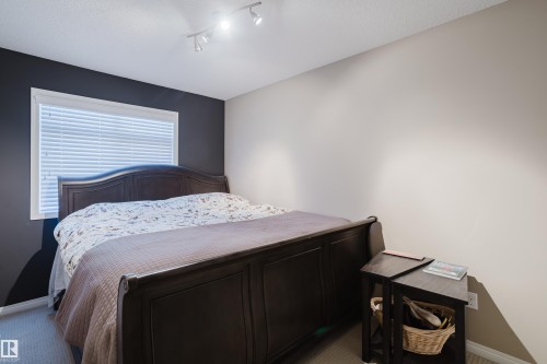 81 1804 70 Street, Edmonton, AB - Indoor Photo Showing Bedroom