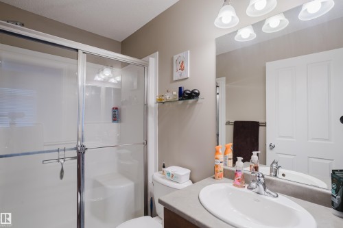 81 1804 70 Street, Edmonton, AB - Indoor Photo Showing Bathroom