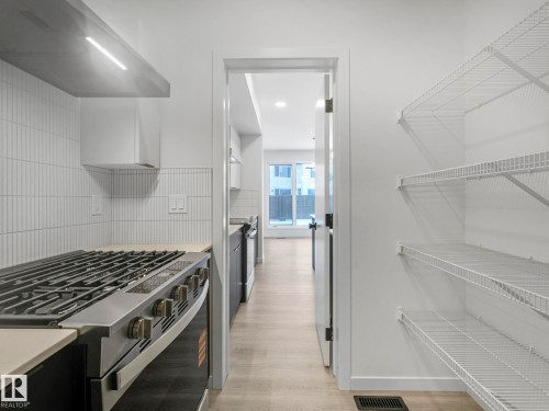 2203 158 Street, Edmonton, AB - Indoor