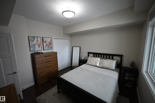 302 279 Wye Road, Sherwood Park, AB - Indoor Photo Showing Bedroom