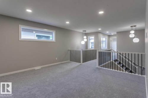 36 Gambel Loop, Spruce Grove, AB - Indoor Photo Showing Other Room