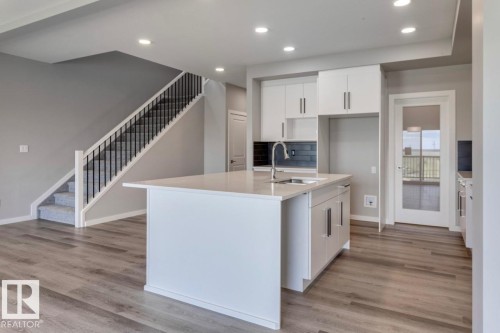 40 Gambel Loop, Spruce Grove, AB - Indoor Photo Showing Kitchen