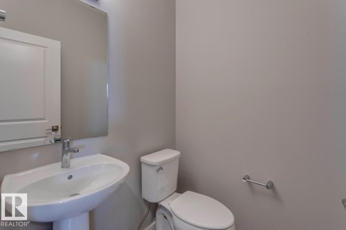 40 Gambel Loop, Spruce Grove, AB - Indoor Photo Showing Bathroom
