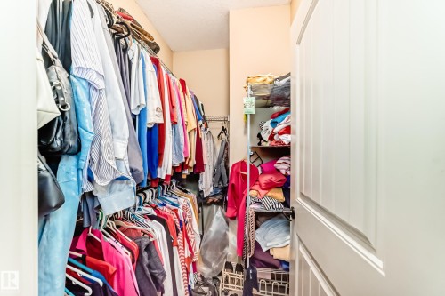 31 1407 Glastonbury Boulevard, Edmonton, AB - Indoor With Storage