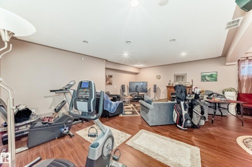 31 1407 Glastonbury Boulevard, Edmonton, AB - Indoor Photo Showing Gym Room