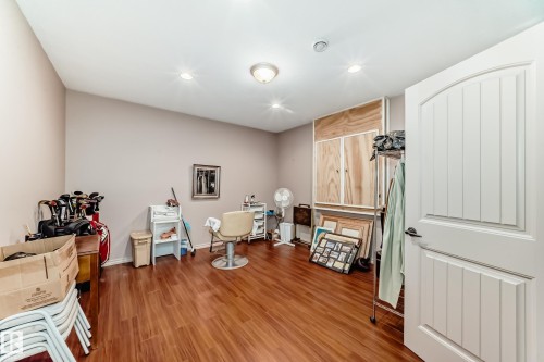 31 1407 Glastonbury Boulevard, Edmonton, AB - Indoor