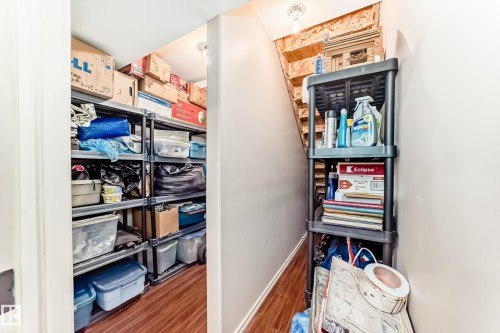 31 1407 Glastonbury Boulevard, Edmonton, AB - Indoor