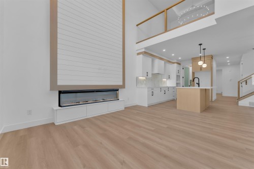 127 24 Street, Edmonton, AB - Indoor