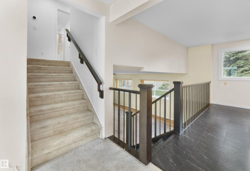 6628 124 Street, Edmonton, AB - Indoor Photo Showing Other Room