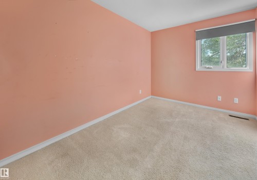 6628 124 Street, Edmonton, AB - Indoor Photo Showing Other Room