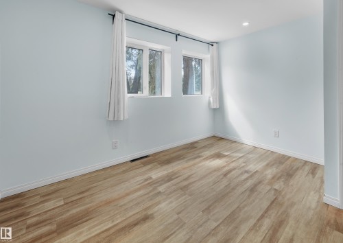 6628 124 Street, Edmonton, AB - Indoor Photo Showing Other Room