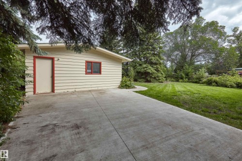 6628 124 Street, Edmonton, AB - Outdoor