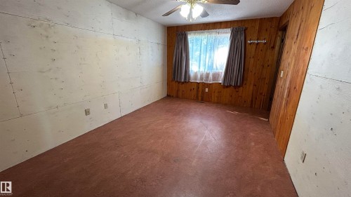 10018 Twp Rd 612, Rural St. Paul County, AB - Indoor Photo Showing Other Room