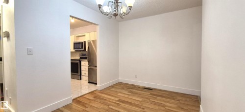 3619 30 Avenue, Edmonton, AB - Indoor Photo Showing Other Room