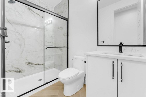 3304 169 Street, Edmonton, AB - Indoor Photo Showing Bathroom
