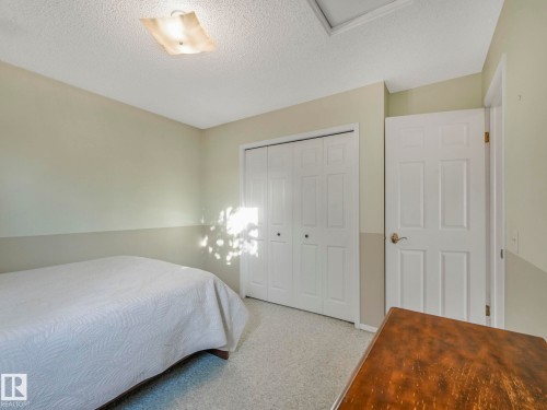 49 Aberdeen Way, Stony Plain, AB - Indoor Photo Showing Bedroom