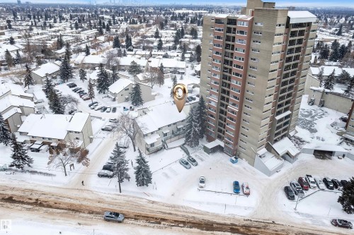 8F Meadowlark Village, Edmonton, AB - Outdoor With View