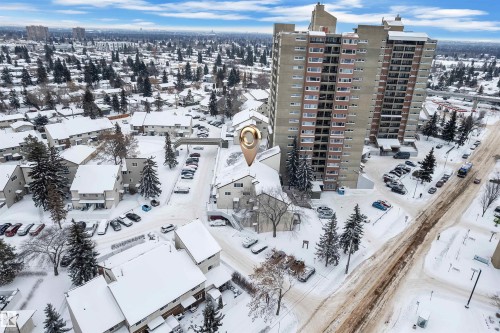 8F Meadowlark Village, Edmonton, AB - Outdoor With View