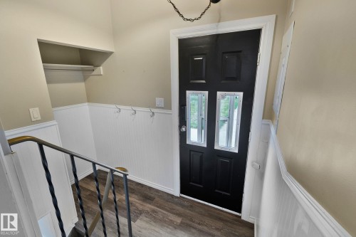10324 50 Street, Edmonton, AB - Indoor Photo Showing Other Room