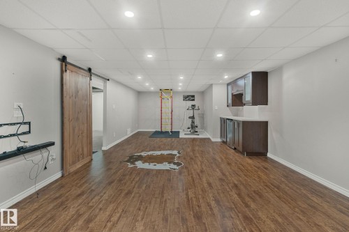 10324 50 Street, Edmonton, AB - Indoor
